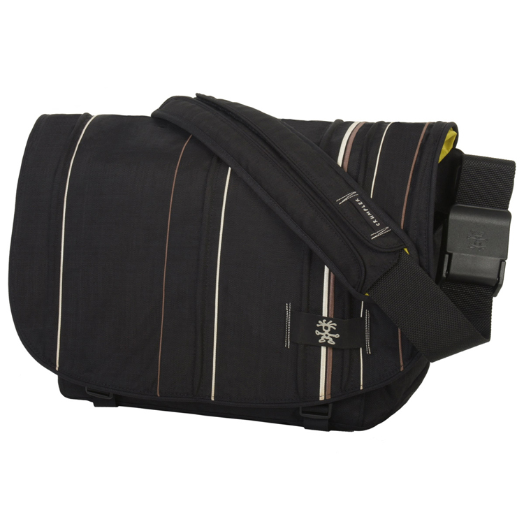 Crumpler Good Booy 15 dull black 99.00 voorraad